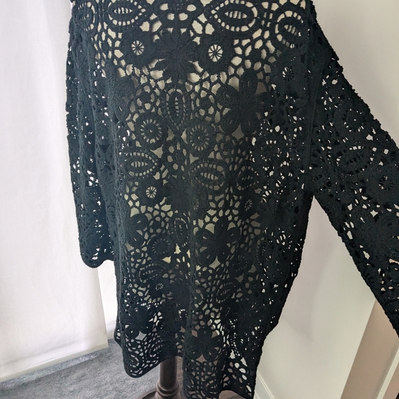 Zara crochet kimono robe. - Picture 4 of 5